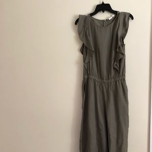 Gap ruffle jumpsuit